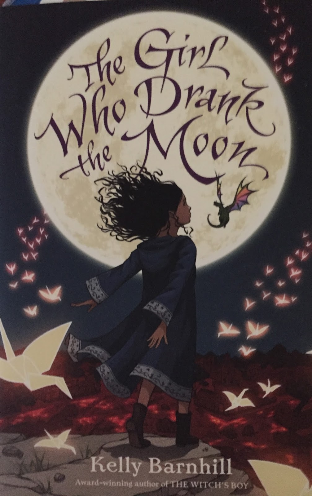 books-children-treasure-the-girl-who-drank-the-moon-by-kelly-barnhill