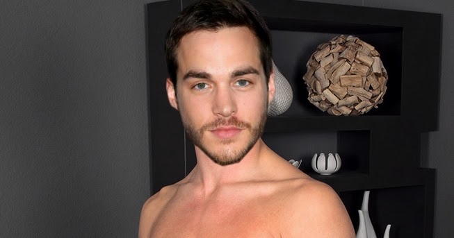 Iggyboo Nude Celebrity Fakes: Chris Wood