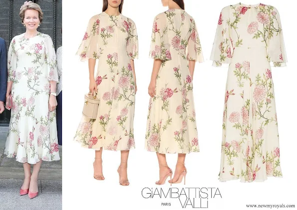 Queen Mathilde wore GIAMBATTISTA VALLI Floral Print Silk Chiffon Midi Dress in Neutrals