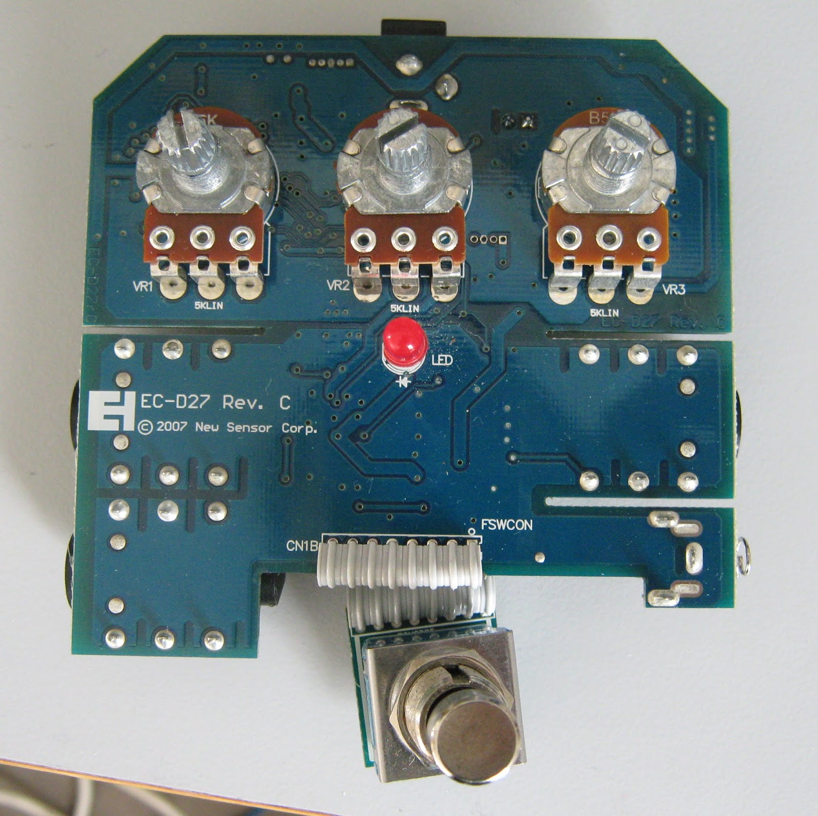 False Electronics: Electro-Harmonix Micro Pog