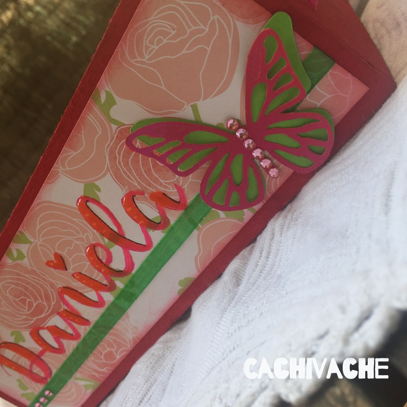 CAJA DE MADERA PERSONALIZADA