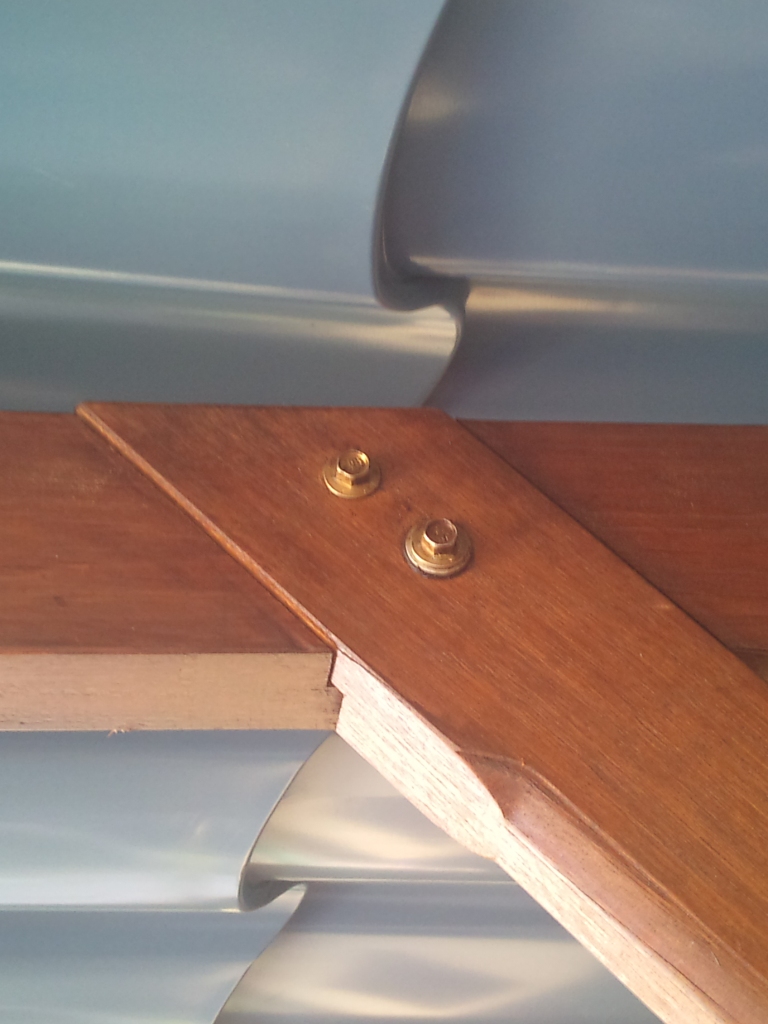 Bettah Woodworks Awning kayu