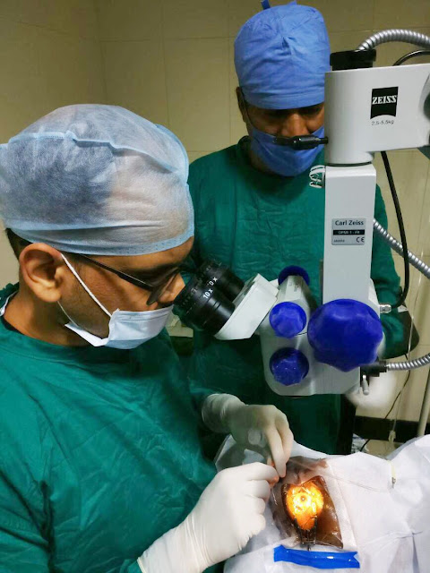 Hasanain-Shikari-Eye-Specialist-Cataract-Mumbai-Arete-Clinics
