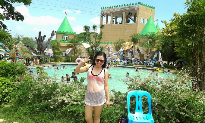 Summer Fun at Amana Waterpark!