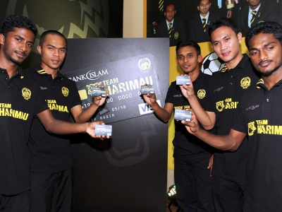 Bank Islam lancar Kad Debit-i VISA Bank Islam Team Harimau