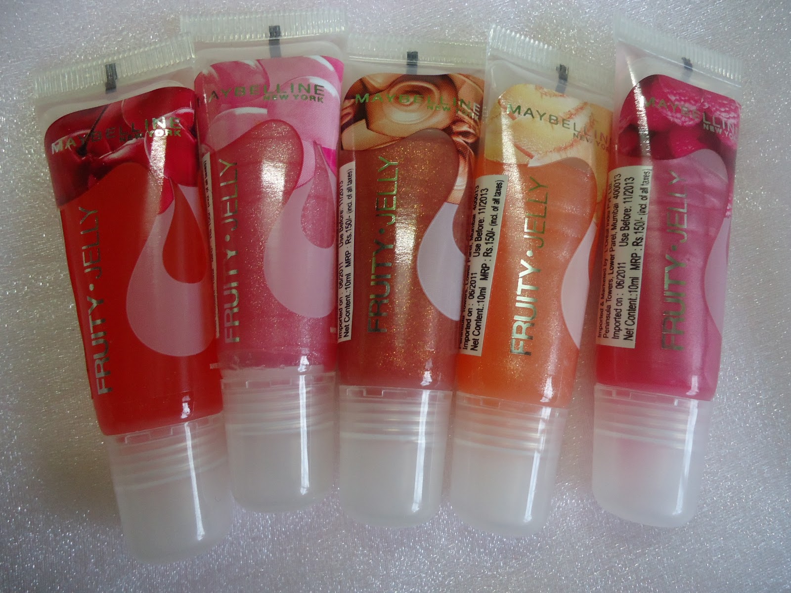 Maybelline Fruit Jelly Lip Gloss Review, Swatches New Love Makeup