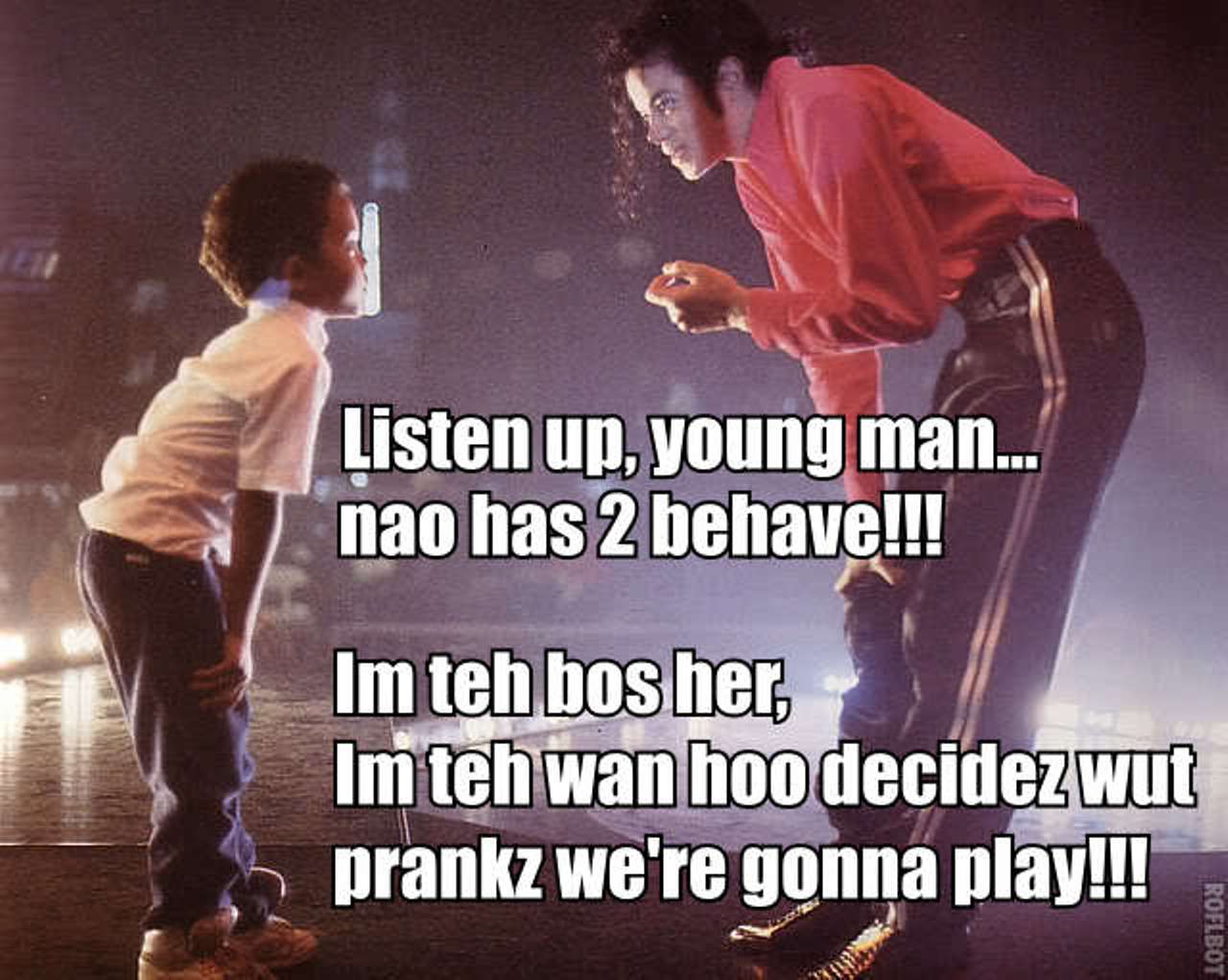 http://3.bp.blogspot.com/-e0HAQNzhgeA/UBUDW8xM_8I/AAAAAAAABGU/5l8yyQjBy3E/s1600/Pranksters-michael-jackson-funny-moments-28629794-640-511.jpg