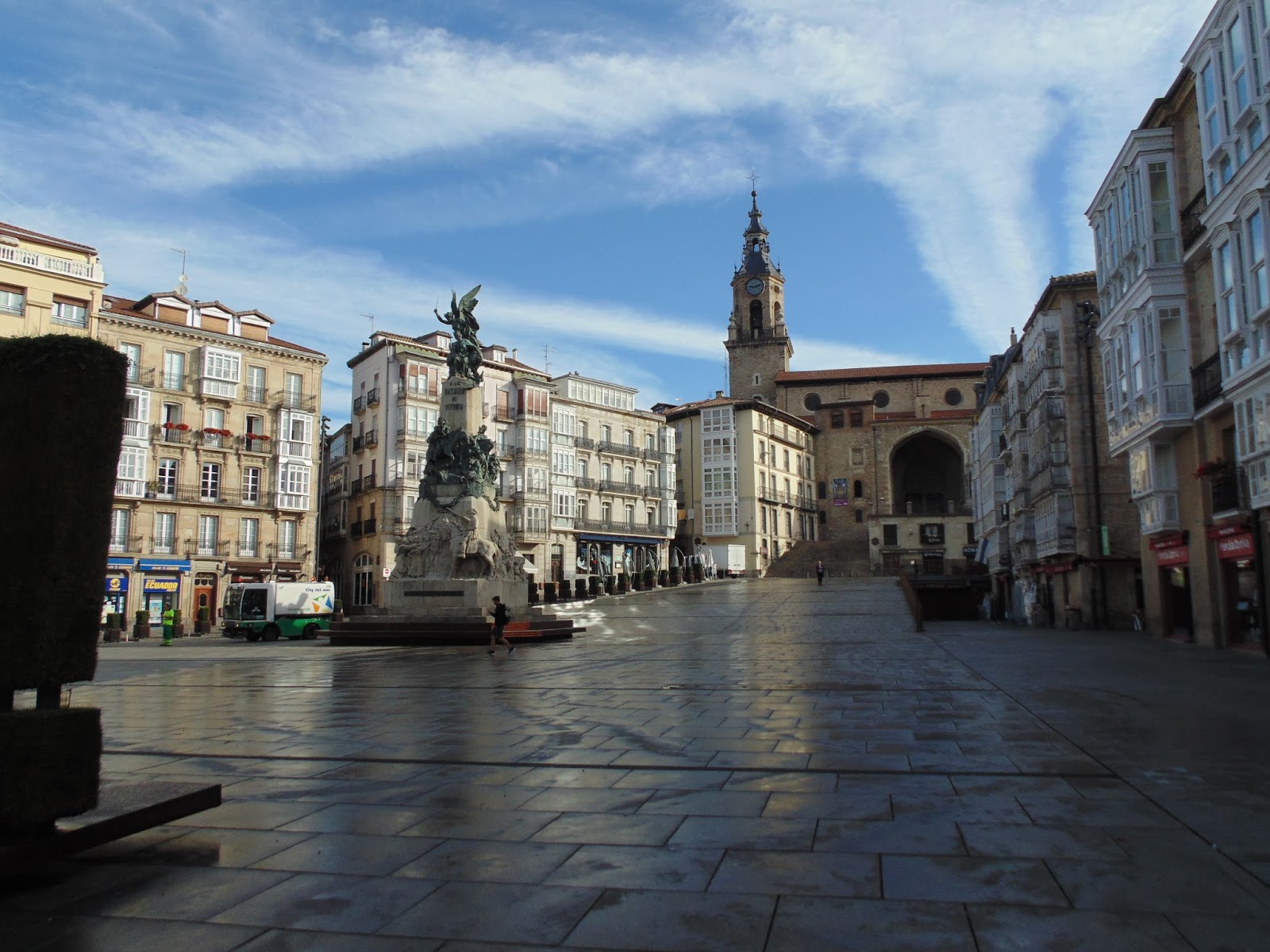 Vitoria - Vitória-ES , Brasil on Vimeo : Enclavada en un cruce de