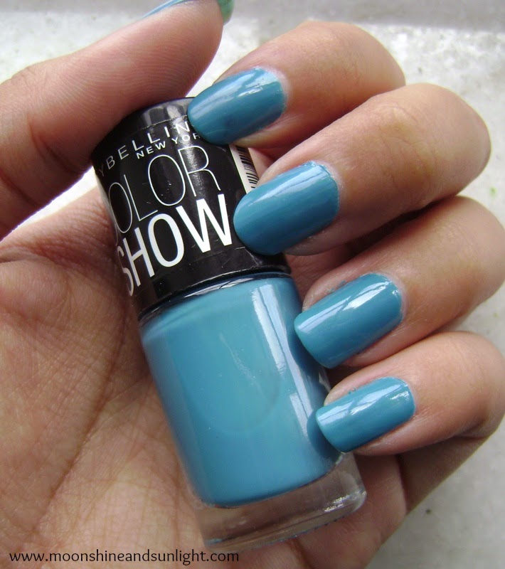   Indian nail art blog : Maybelline Colorshow in Shocking seas review and swatches 
