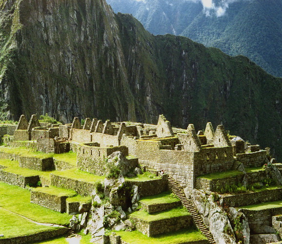  ماتشو بيتشو، بيروماتشو بيتشو في بيرو