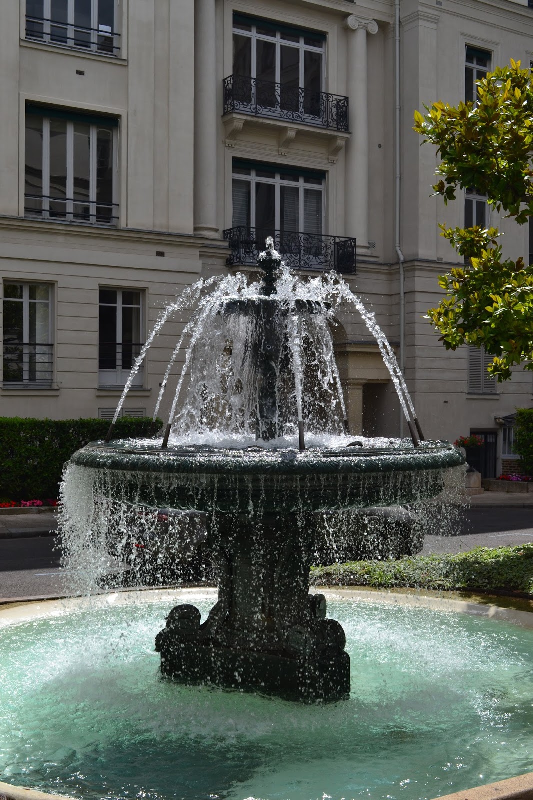 Paris on thème Les fontaines du XIXe siècle (3e partie) du Second