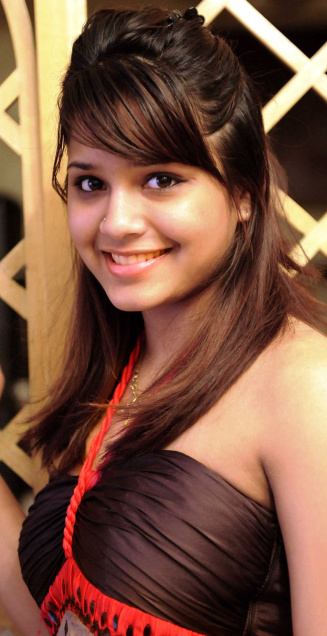 Karariaan Deepika Pallikal Hot Cleavage Photos