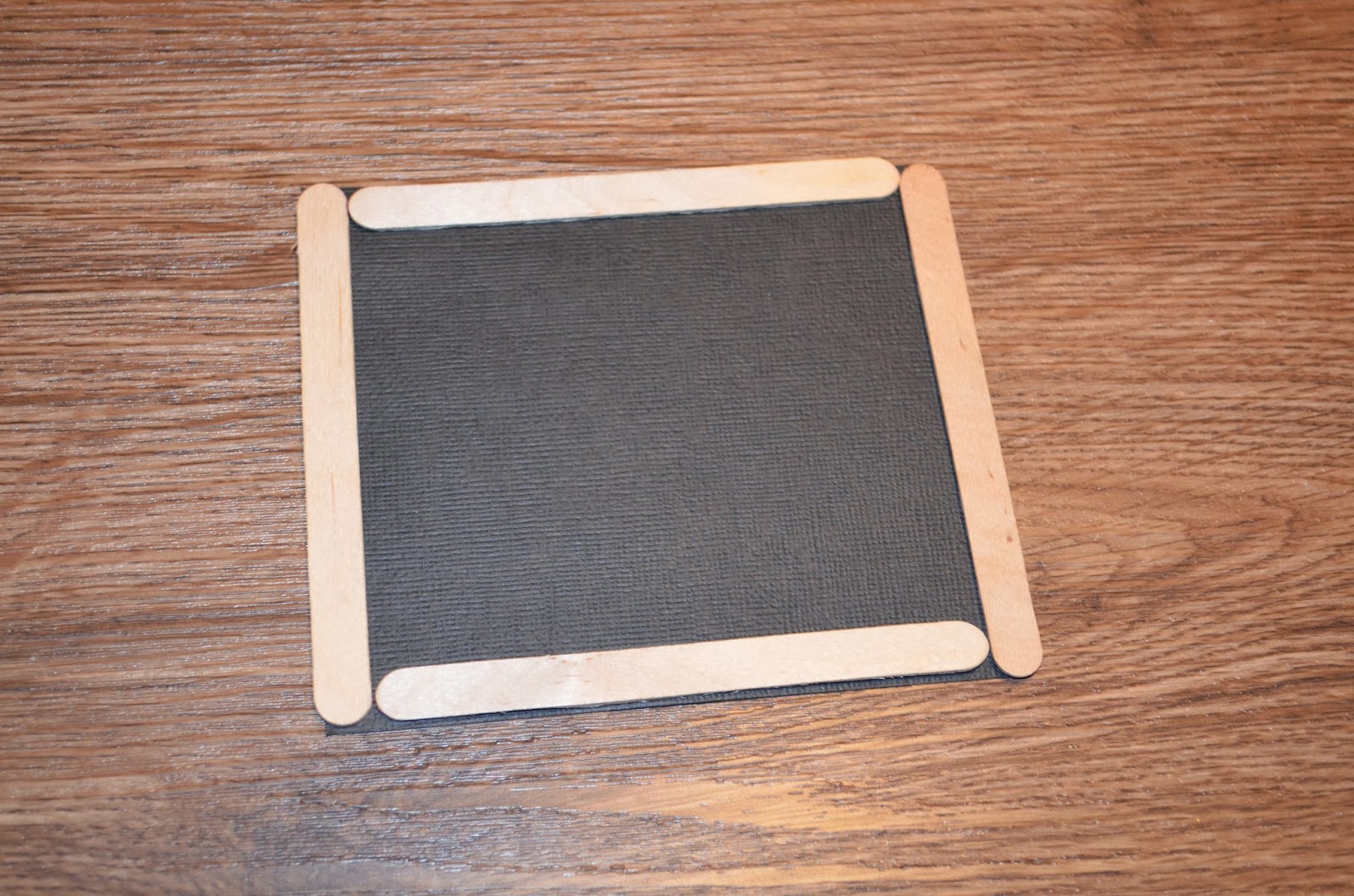 Literacy & Math Ideas Mini Chalkboard Tutorial