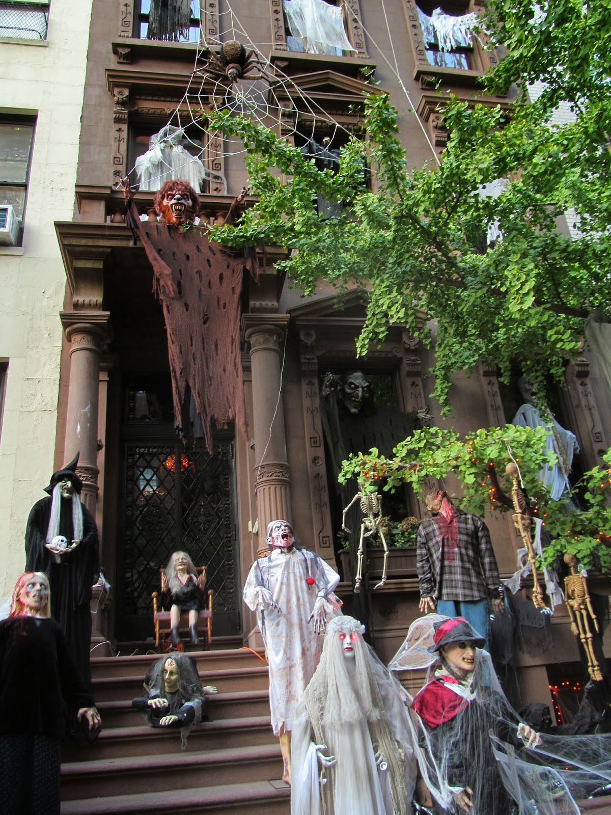 Pink In The City Halloween Spooky Brownstone in NYC 2013