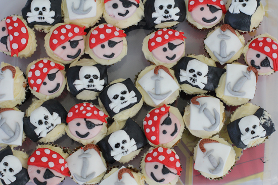 pirate-cupcakes
