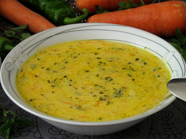 Морковный суп (Terbiyeli Havuç Çorbası Tarifi)