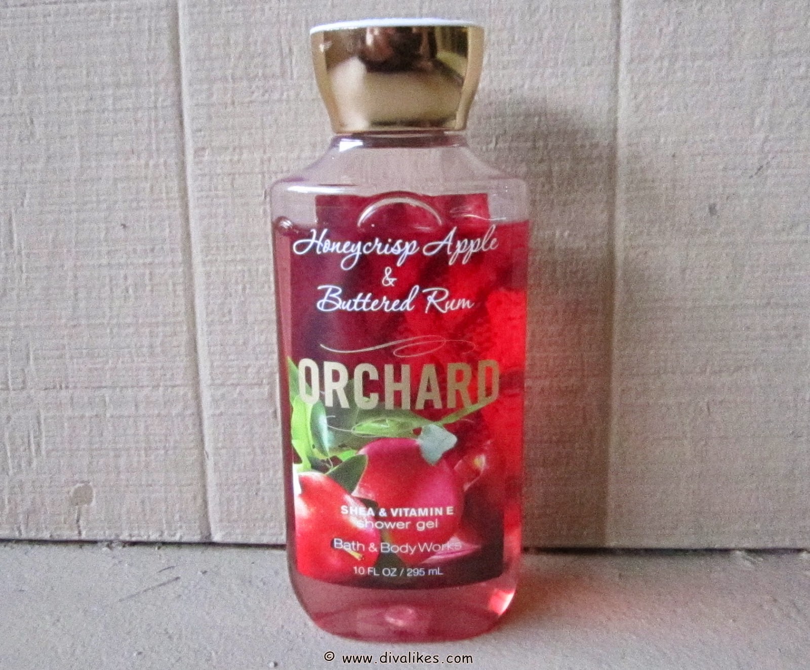 Bath & Body Works Honeycrisp Apple & Buttered Rum Orchard Shower Gel
