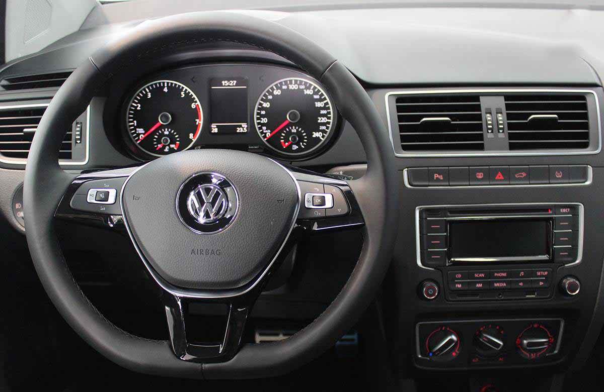 Novo VW Fox I-Motion 2015 - Automático