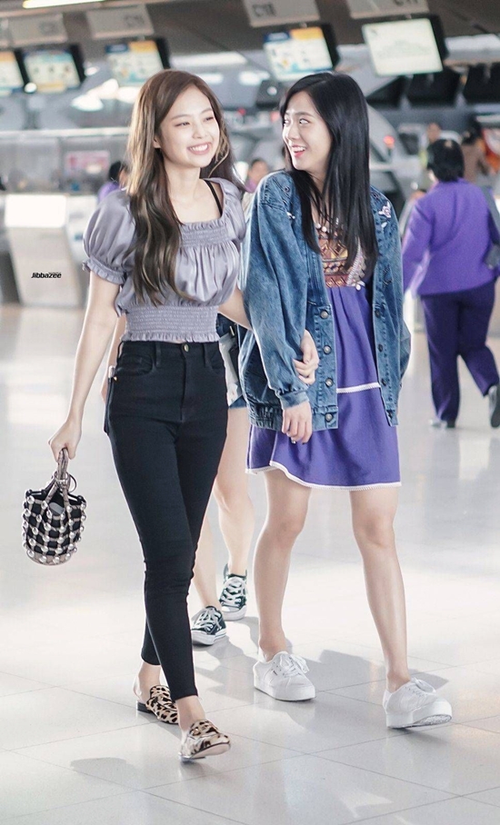 Blackpink Jisoo Airport Fashion - Official Korean Fashion