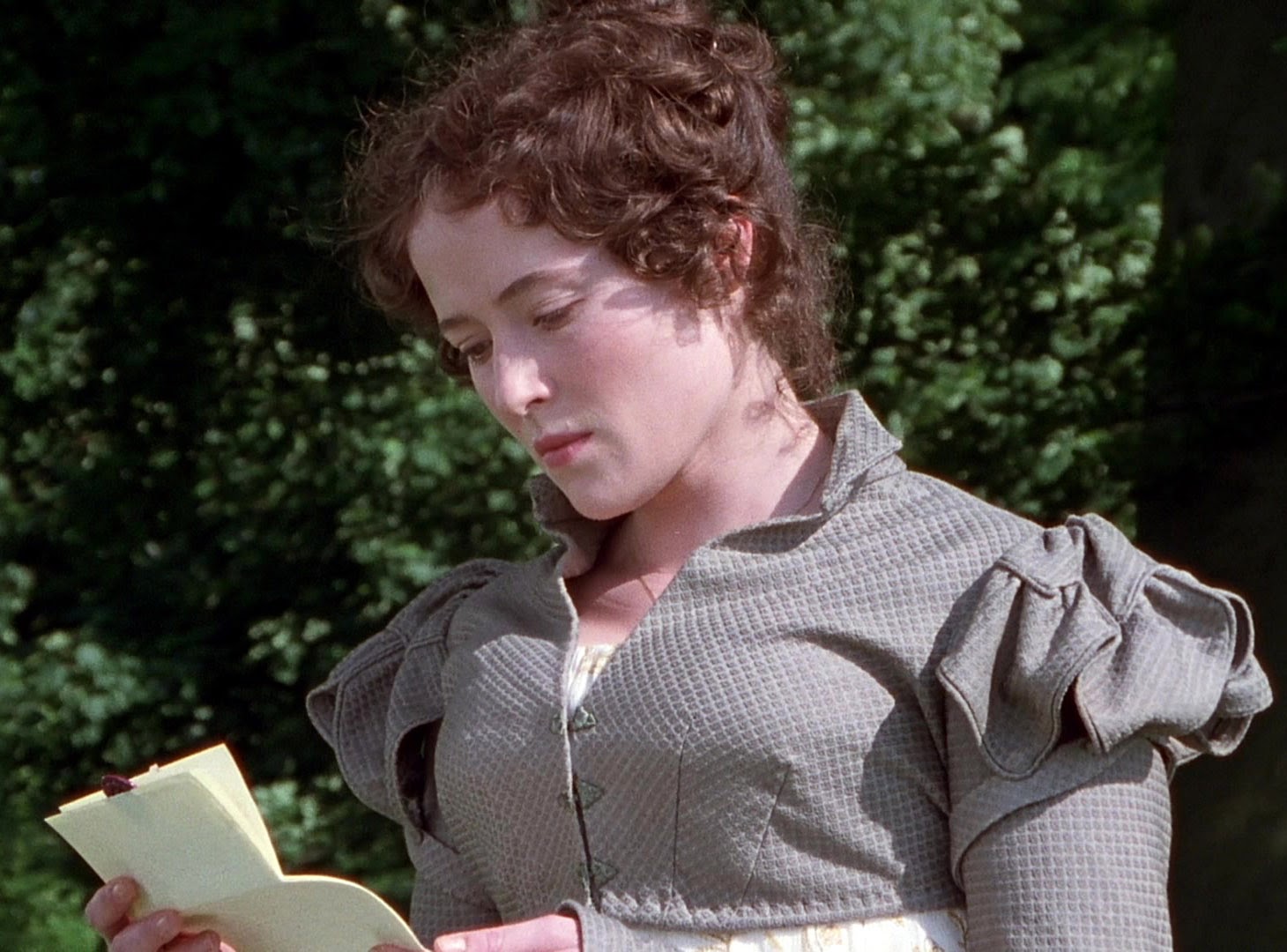 гордость и предубеждение 1995 джейн и бингли. миссис беннет и джейн гордость и предубеждение 2005. кейт бекинсейл любовь и дружба. энн хэтэуэй джейн остин. гордость и предубеждение 2005.