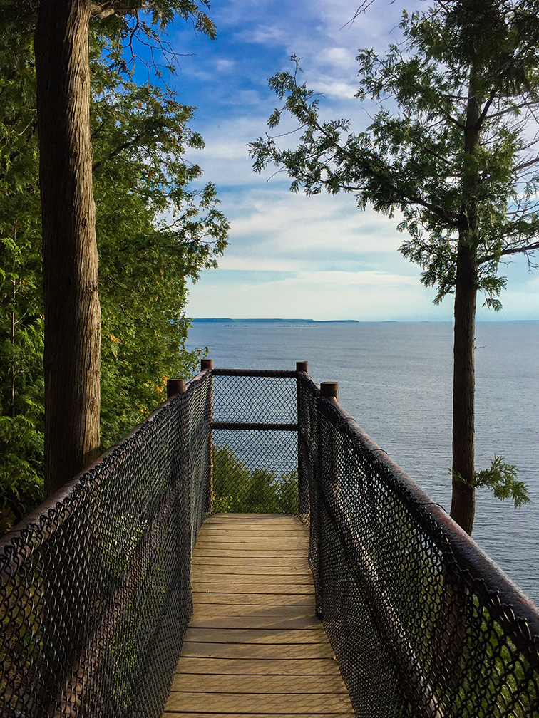Hiking Ellison Bluff in Door County