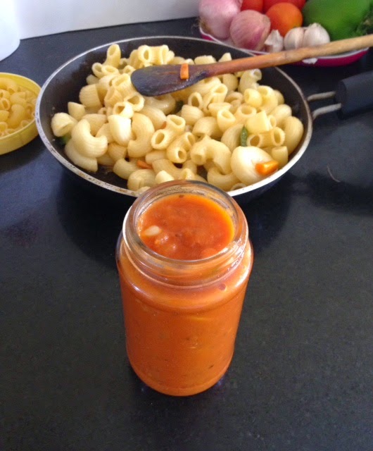 Spicy Foood Home made pasta saucePasta sauce using home made tomato puree