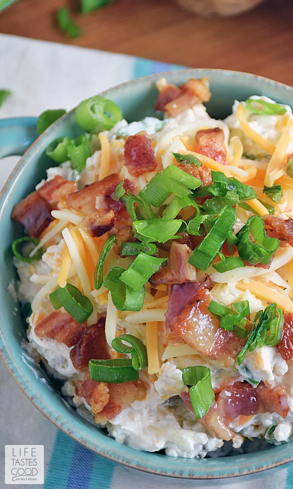 Loaded Baked Potato Dip | by Life Tastes Good has all of the toppings typically on a scrumptious loaded baked potato, but in dip form, which makes it so much more fun, right?! It's an appetizer! That alone makes it a party in the bowl <smile> #SundaySupper