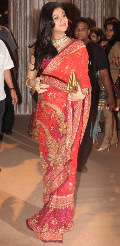 Shilpa Shetty 1 - Pregnant Shilpa Shetty at Dheeraj Deshmukh Wedding Reception