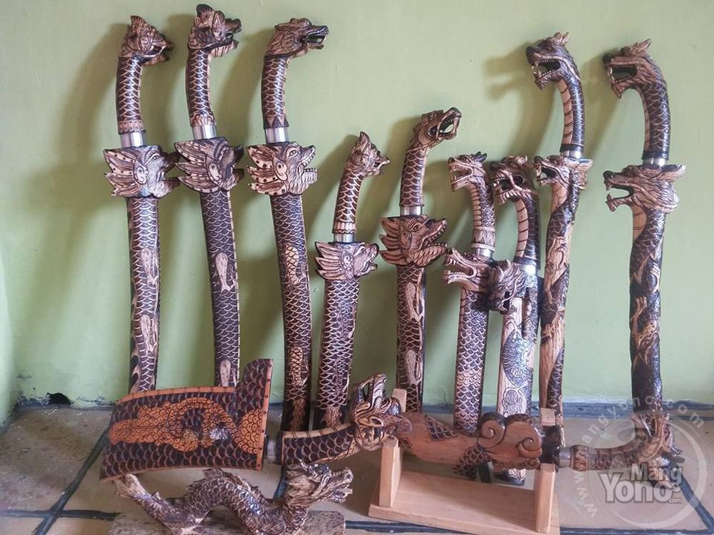 golok seni ukir solder subang manggala jati diri golok seni ukir solder subang manggala jati diri