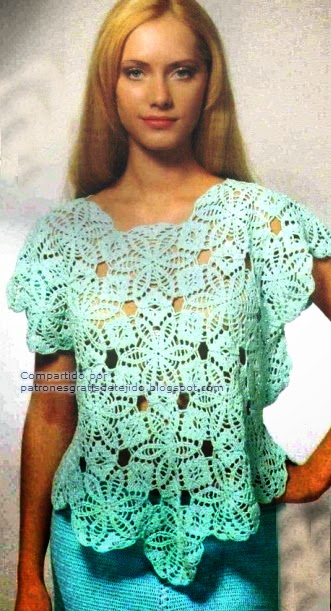 Blusa de dama color cielo al crochet