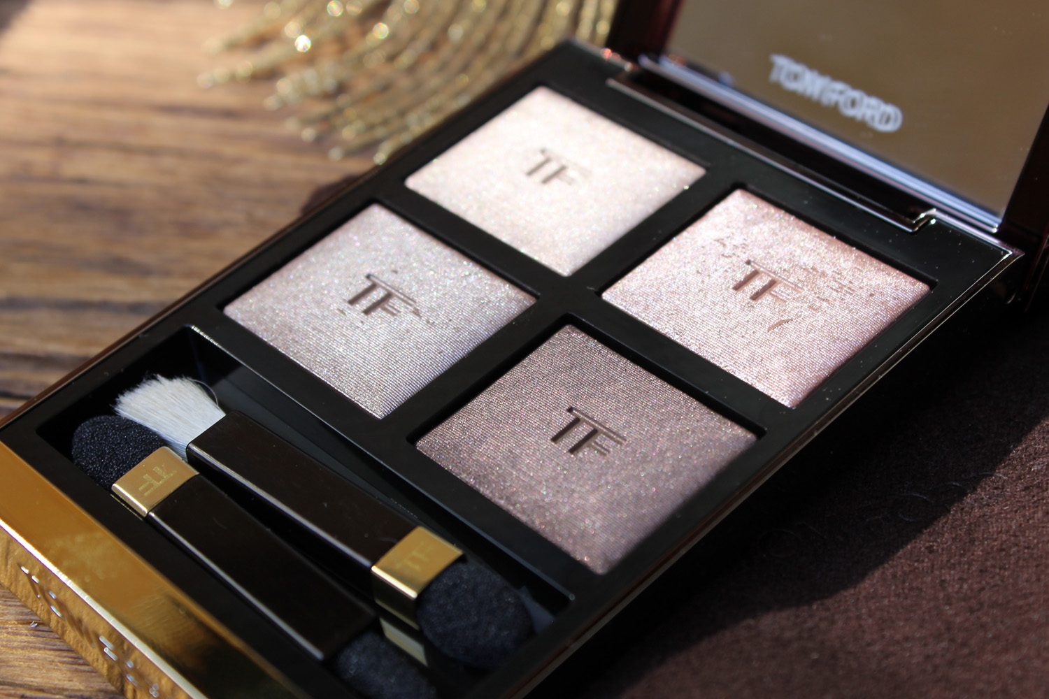 Tom ford eye color quad свотчи. Ton ford 13 orchid haze. Нюд скин 102. Нюд 2024. Дип нюде.