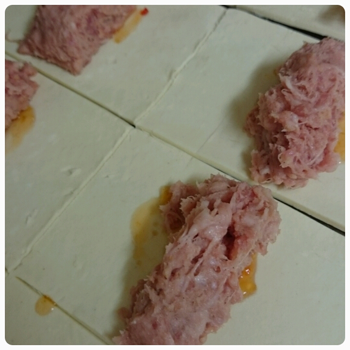 Brewtiful Fiction Sweet Chilli Sausage Rolls Recipe