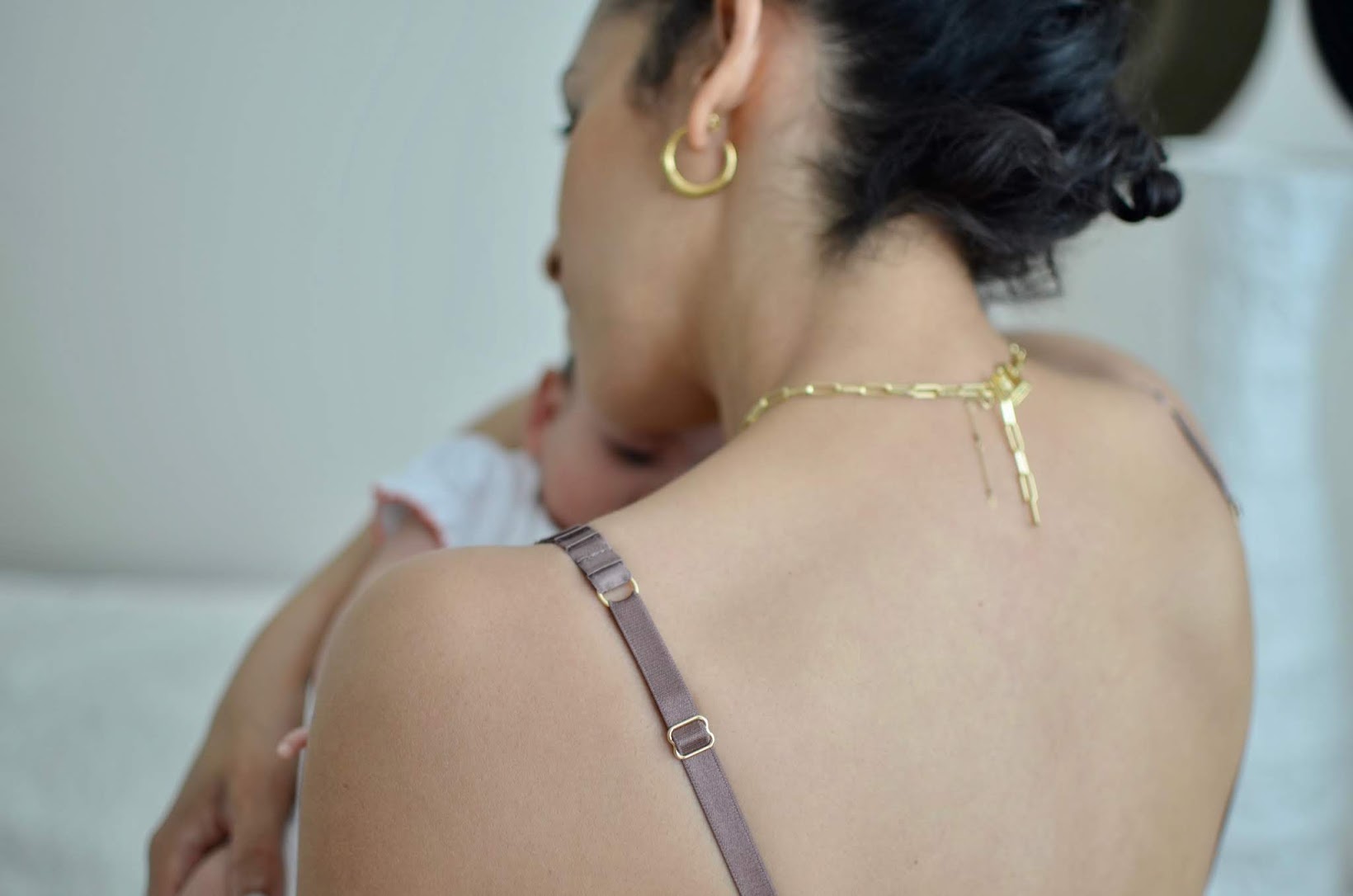 Allergic to Vanilla -- San Francisco lifestyle blog Classic Nursing Bra, ThirdLove, newborn baby girl