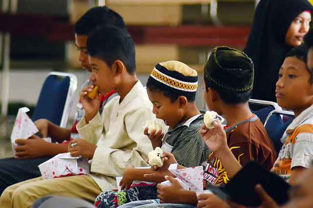 Contoh cerita pengalaman hari raya idul fitri