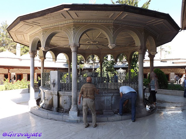 Konya dervisci rotanti Mevlana