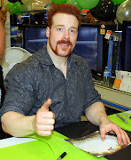 SHEAMUS AUSTRALIA (SYDNEY) AUTOGRAPH SIGNING SESSION 2012