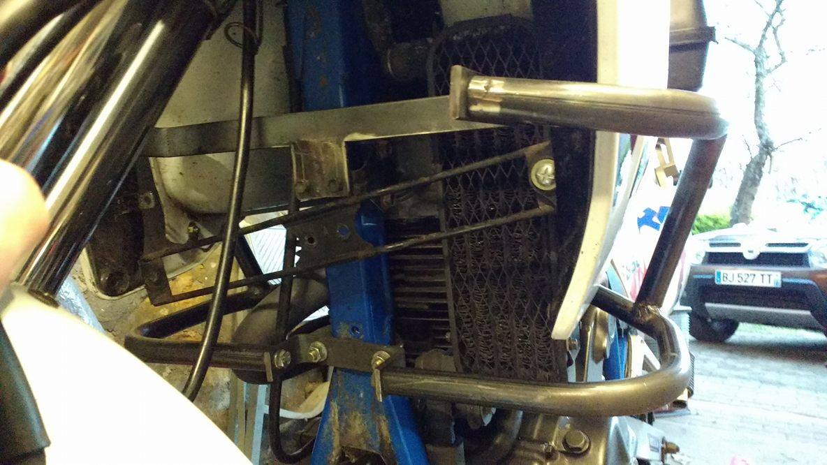 MotoRecycle Tour Préparation Protections/Crashbars DR 650 RSE