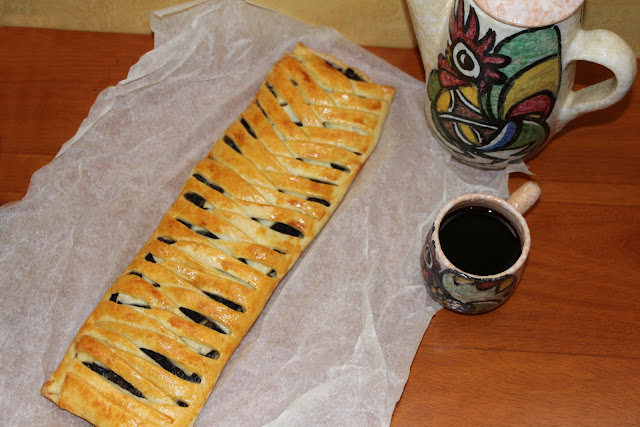 empanada trenza morcilla