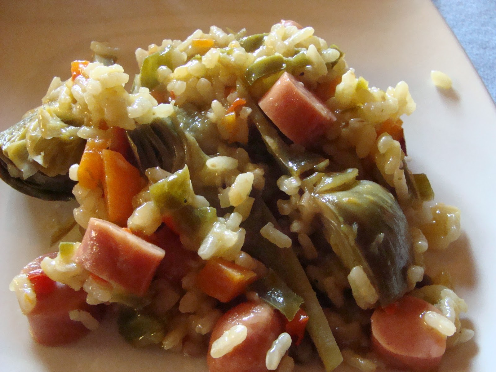 Las recetukis de Amatxu ARROZ CON SALCHICHAS Y ALCACHOFAS