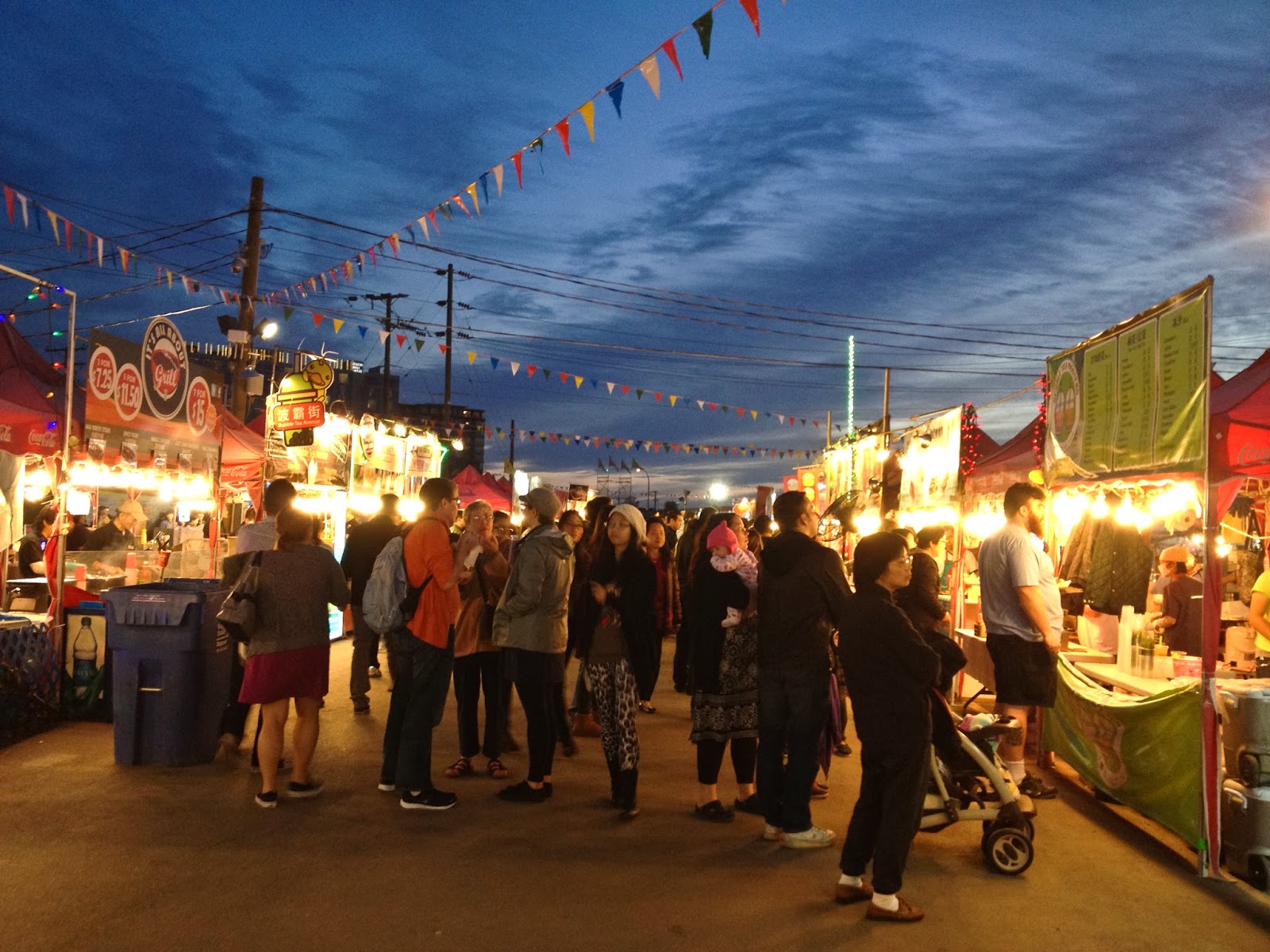 Christmas in a Cup : Richmond Night Market