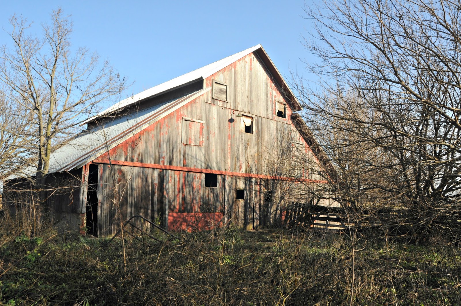 Off the Beaten Path in Illinois Farms and Barns of Bureau County