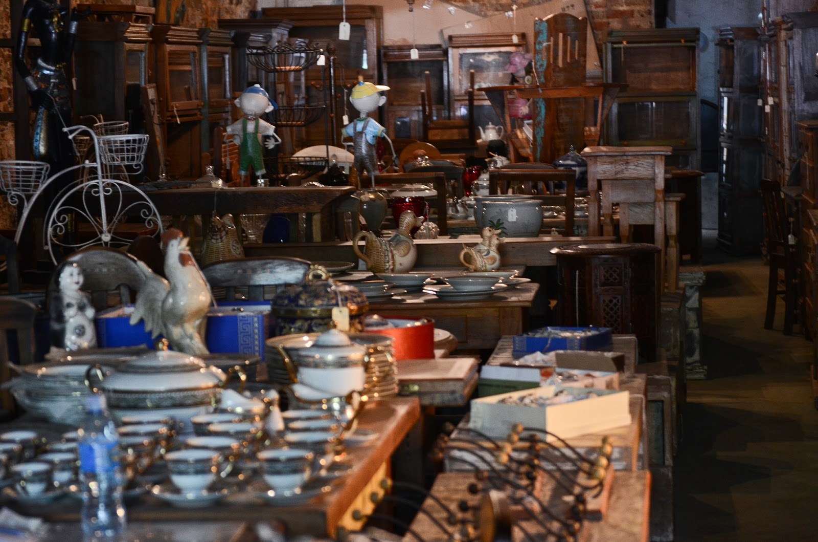 Lá na Lapa Antiquários da Lapa Lá na Lapa Antiquários da Lapa