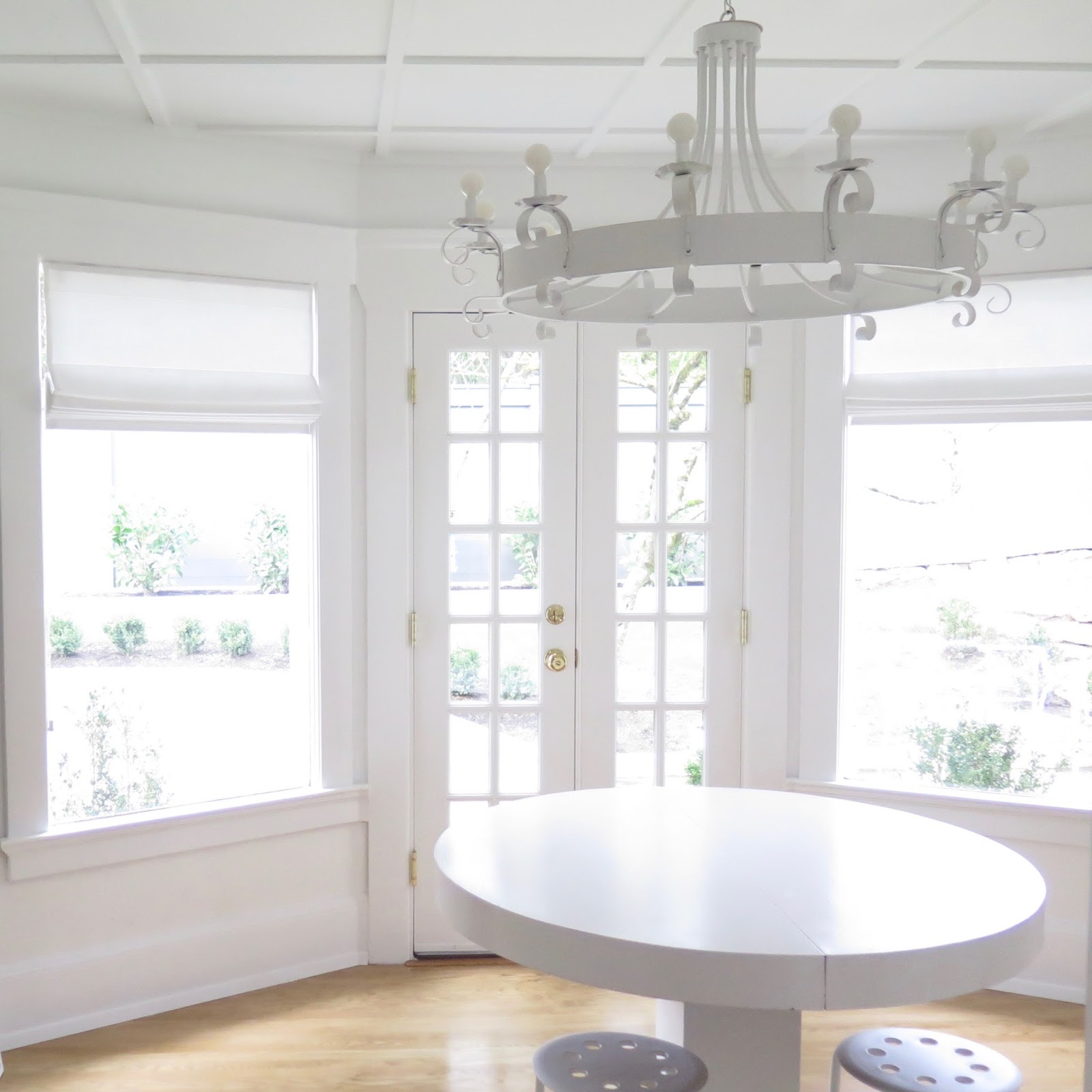 everyday plaid white house...white window coverings...