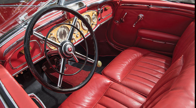 1937 Mercedes-Benz 540 K Special Roadster Interior 1937 Mercedes-Benz 540 K Special Roadster Interior