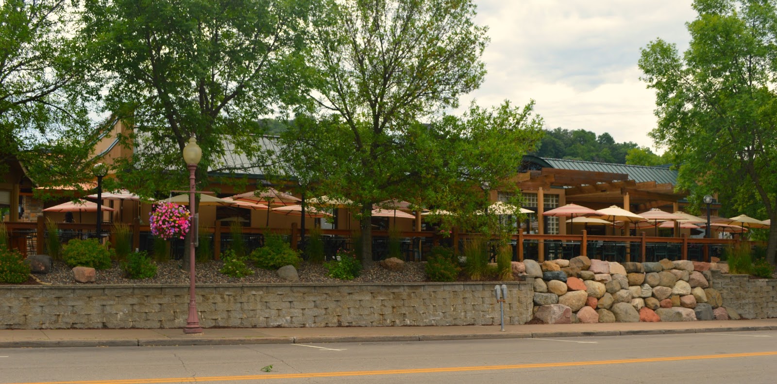 Up North Mama : Exploring: Downtown Hudson, WI