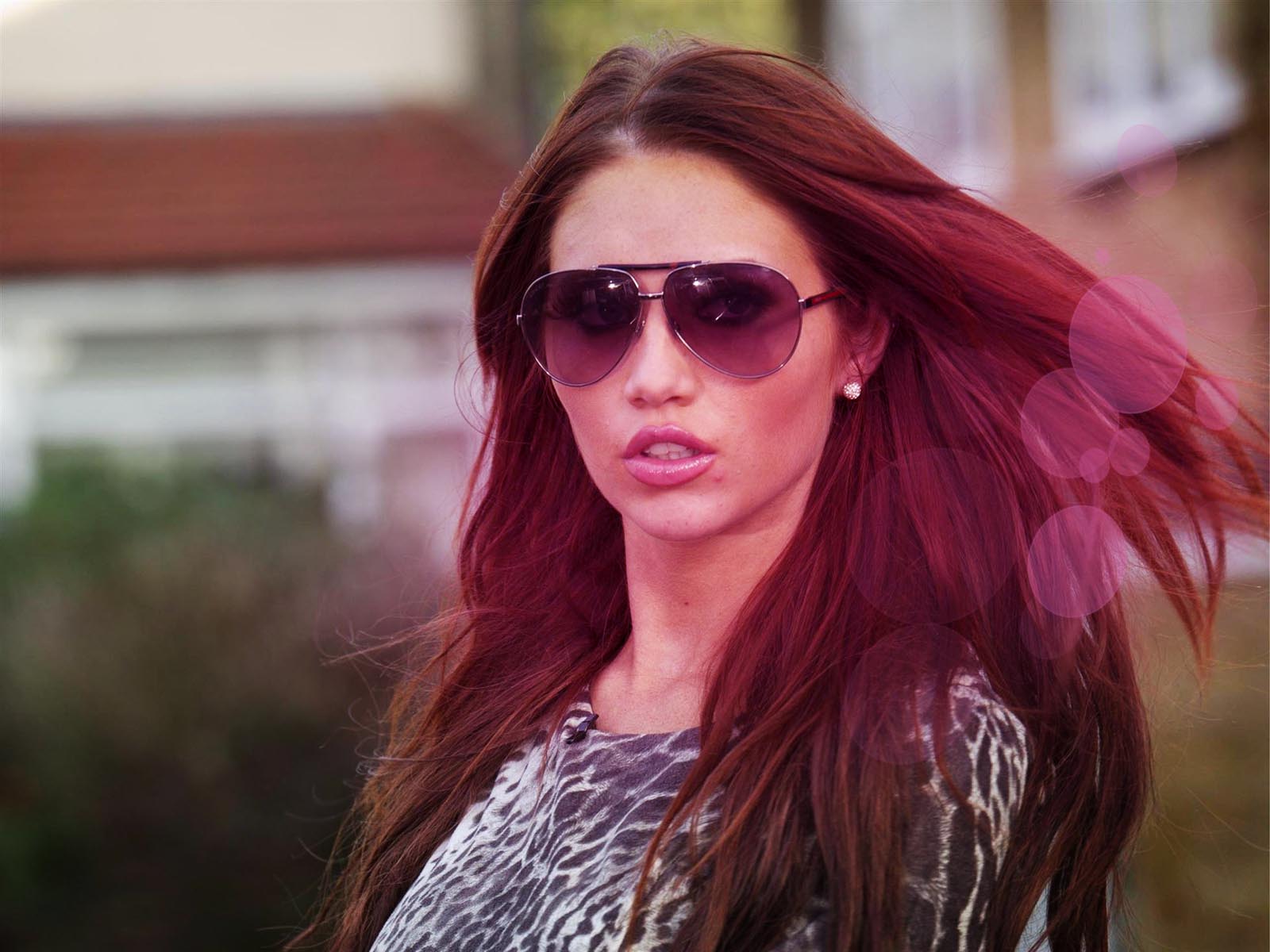 Red Haired Amy Childs HD Wallpapers | HD Wallpaper for PC