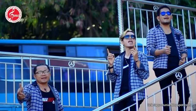 Lirik Lagu Batak Php Pemberi Harapan Palsu Tioma Trio Lirik Lagu Dunia