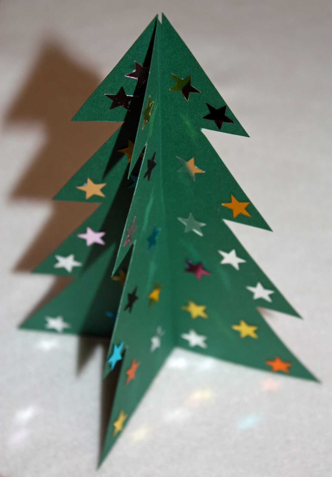 Craft and Activities for All Ages!: Make a 3D Card Christmas Tree