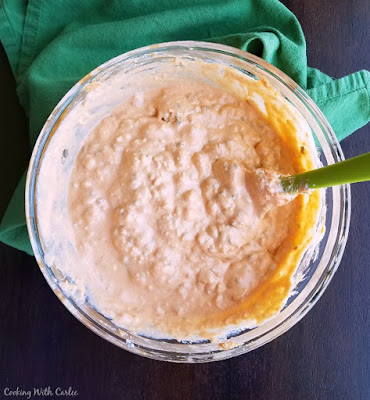bowl of creamy buffalo chicken sauce for lasagna layers