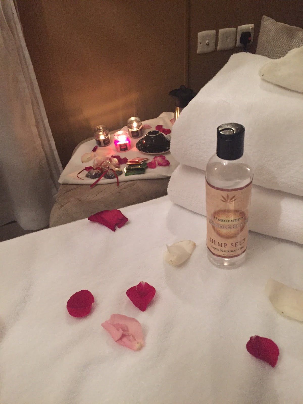 Desert Girl on Kuwait Pinkies Salon Athome services for women in Kuwait